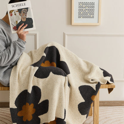 Nordic Floral Velvet Soft Throw