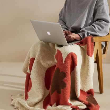 Nordic Floral Velvet Soft Throw
