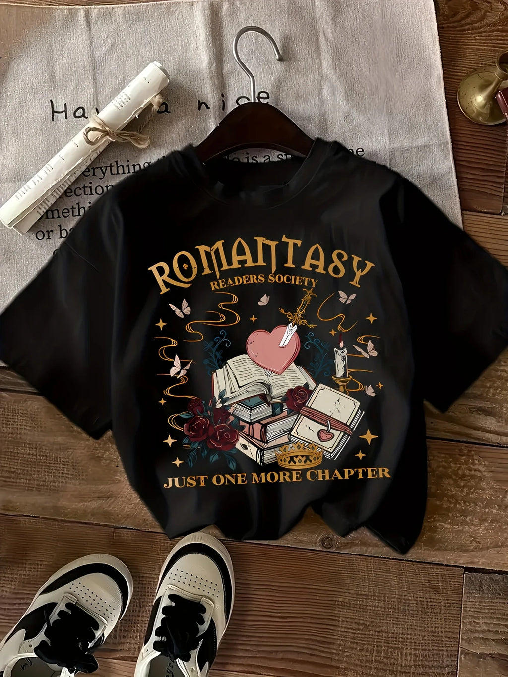 Romantasy Readers Society Women's Tee - Book Lover Graphic, Casual Fantasy Reader Top